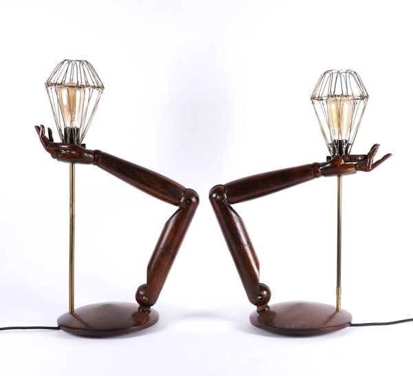 A PAIR OF ARTIST’S LAY FIGURE ARM TABLE LAMPS (2)