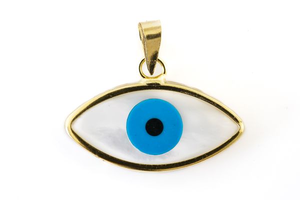 A 14CT EYE PENDANT