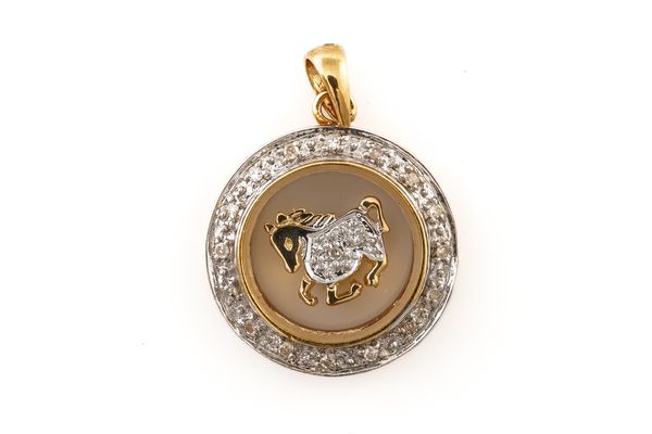 A DIAMOND SET SPINNING HORSE PENDANT