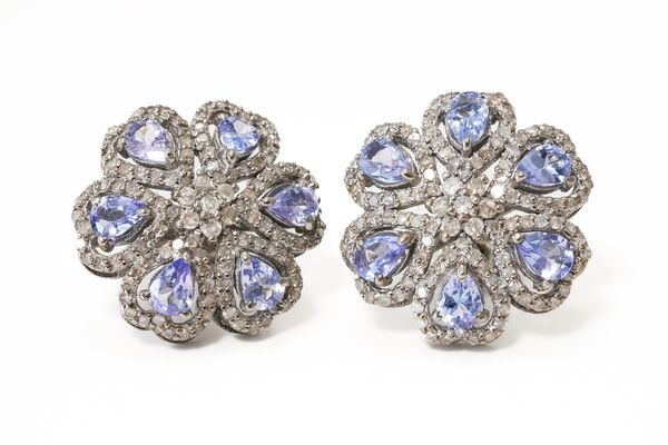 A PAIR OF TANZANITE AND DIAMOND EARRINGS