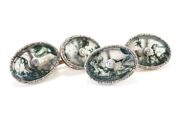 A PAIR OF GOLD, DIAMOND AND MOSS AGATE CUFFLINKS