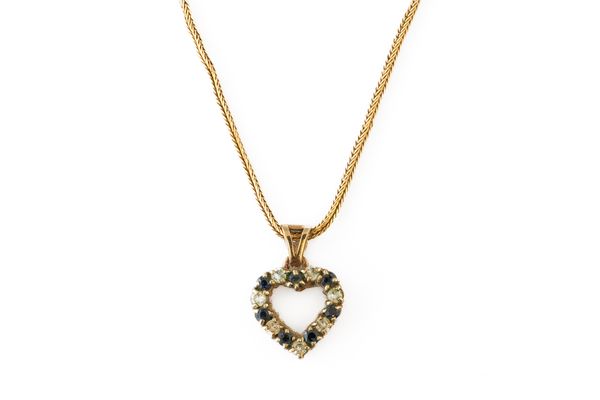 A 9CT GOLD, SAPPHIRE AND COLOURLESS GEM HEART SHAPED PENDANT NECKLACE