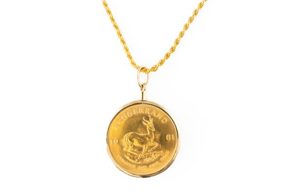 A 1981 KRUGERRAND WITH A GOLD ROPETWIST LINK NECKCHAIN (2)