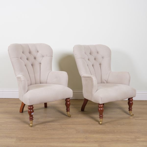 A PAIR OF VICTORIAN STYLE BUTTONBACK EASY ARMCHAIRS (2)