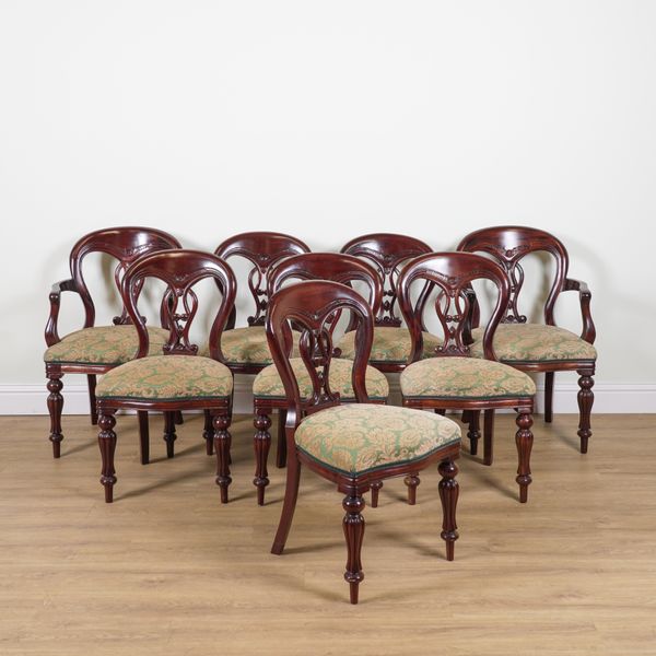 A SET OF EIGHT VICTORIAN STYLE MAHOGANY DINING CHAIRS (8)