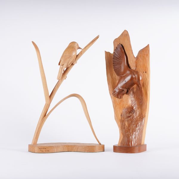 RALPH WILLIAMS (BRITISH): TWO CARVED WOODEN BIRD SCULPTURES WITH CERTIFICATES (2)