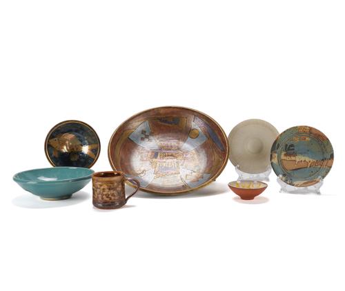 SEVEN PIECES OF STUDIO POTTERY (7)