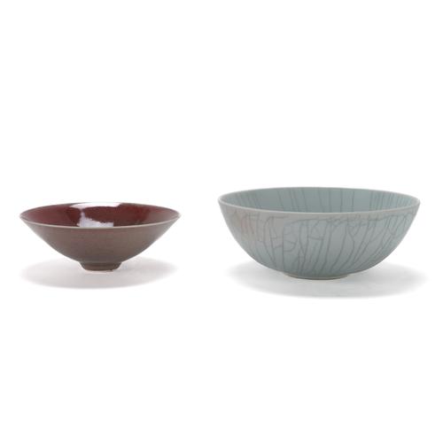 POH CHAP YEAP ( MALAYSIAN 1927-2007) TWO STUDIO POTTERY BOWLS (2)