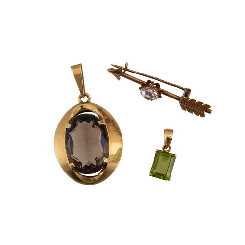 TWO GEMSET PENDANTS AND A BROOCH (3)