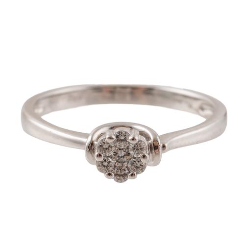 A DIAMOND CLUSTER RING (3)