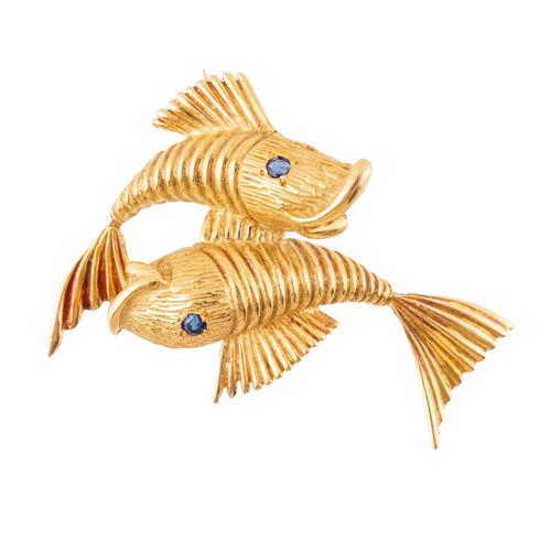 A TWO FISH BROOCH