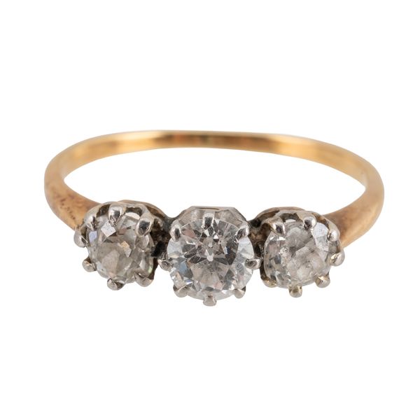 A THREE STONE DIAMOND RING