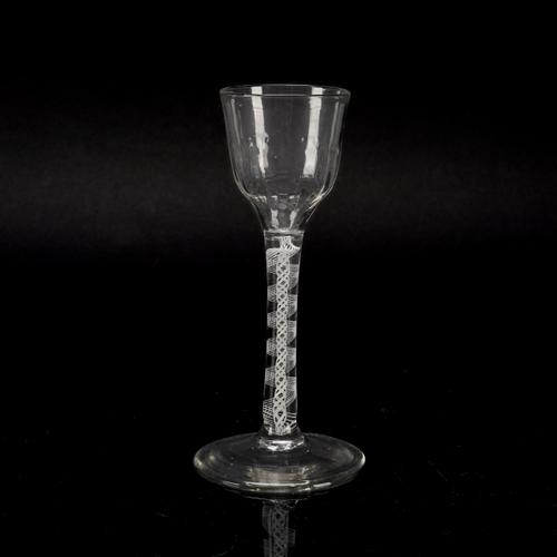 AN OPAQUE TWIST WINE GLASS