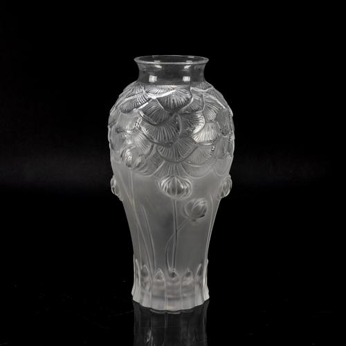 A LALIQUE 'GIVERNY' CLEAR AND FROSTED GLASS VASE