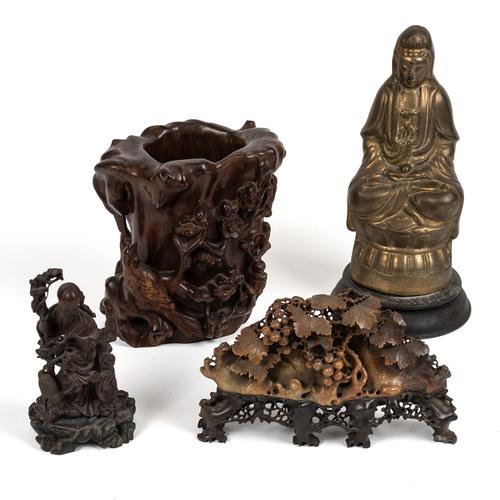 A GROUP OF CHINESE WORKS OF ART (4)