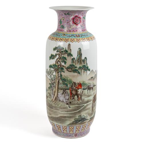 A TALL CHINESE FAMILLE ROSE VASE