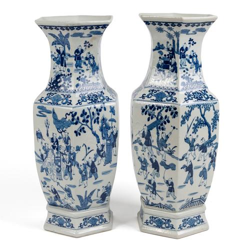 A PAIR OF CHINESE BLUE AND WHITE HEXAGONAL VASES (2)