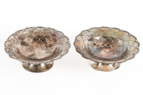 A PAIR OF SILVER BONBON DISHES (2)