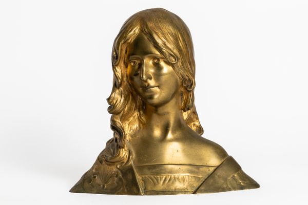 AFTER DELAGRANGE, PARIS: AN ART NOUVEAU GILT BRONZE BUST OF A WOMAN