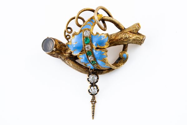 A VICTORIAN GEMSET BROOCH