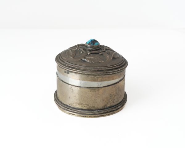 A LIBERTY AND CO SILVER AND TURQUOISE MATRIX HINGE LIDDED TRINKET BOX