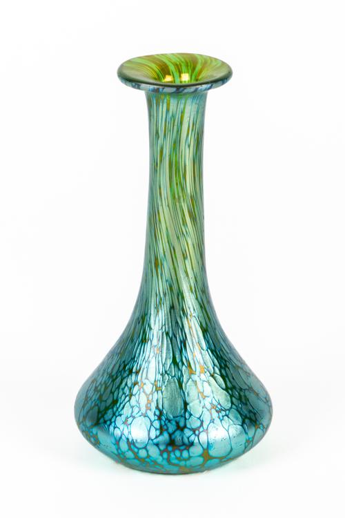 A LOETZ CRETE PAPILLON IRIDESCENT GLASS VASE