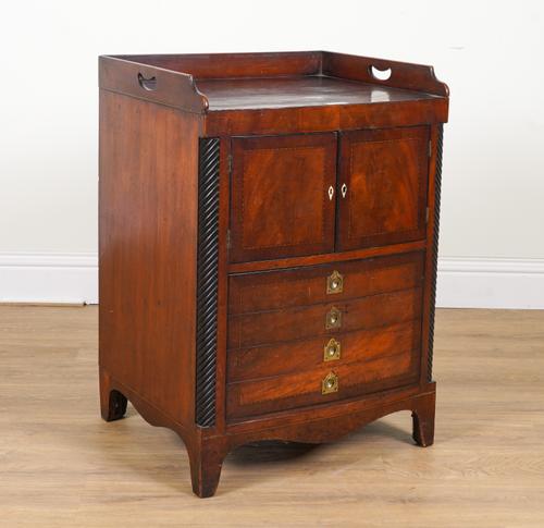 A 19TH CENTURY MAHOGANY COMMODE
