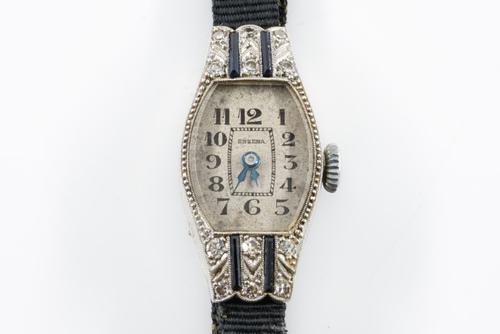 AN ESZEHA LADY'S WHITE GOLD, DIAMOND AND BLUE GEM SET DRESS WRISTWATCH