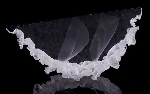 COLIN REID (BRITISH, B. 1953): AN ART GLASS SCULPTURE IN CRESCENT FORM