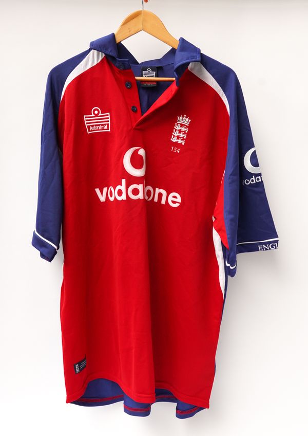 A SIGNED FREDDIE FLINTOFF CRICKET SHIRT