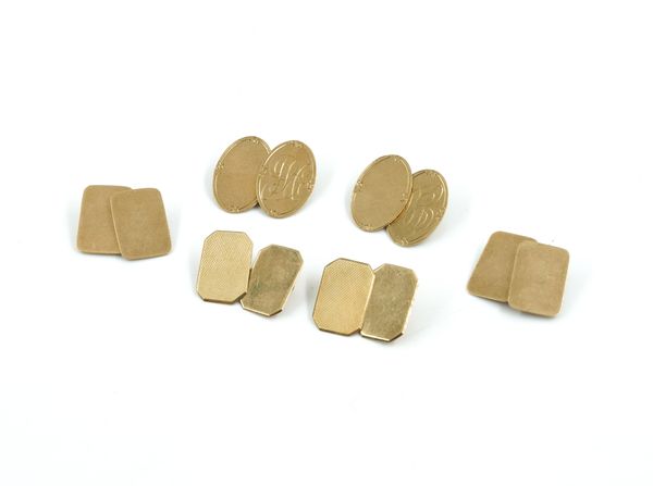 THREE PAIRS OF 9CT GOLD CUFFLINKS (3)