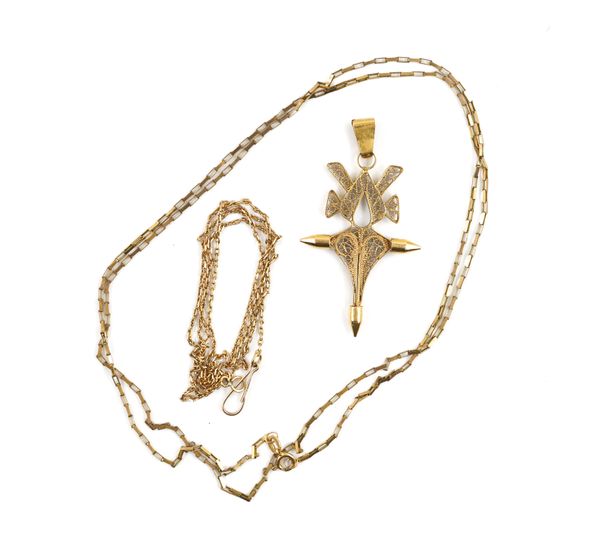 AN AFRICAN GOLD FILIGREE AGADIZ PENDANT CROSS WITH A 9CT GOLD NECKCHAIN AND ANOTHER GOLD NECKCHAIN (3)