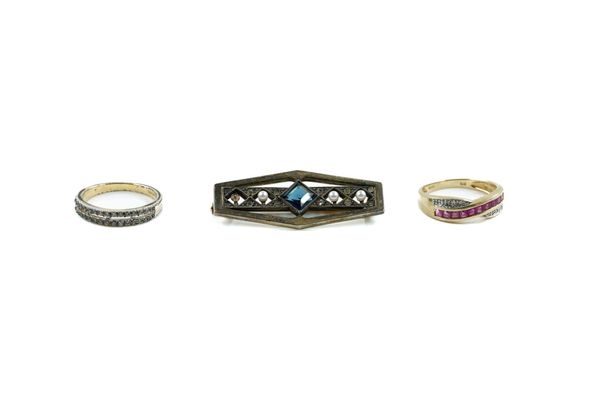 A 9CT GOLD, RUBY AND DIAMOND RING AND TWO FURTHER ITEMS (3)