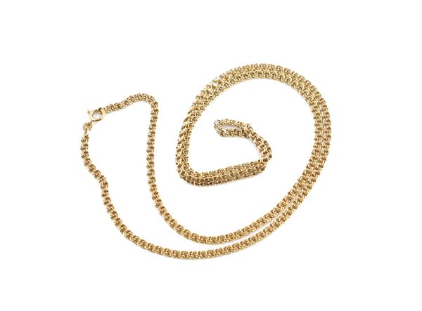 A GOLD MULTIPLE LINK NECKCHAIN