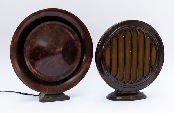 PHILIPS: A MID 20TH CENTURY RED MARBLED BAKELITE CIRCULAR SPEAKER (2)