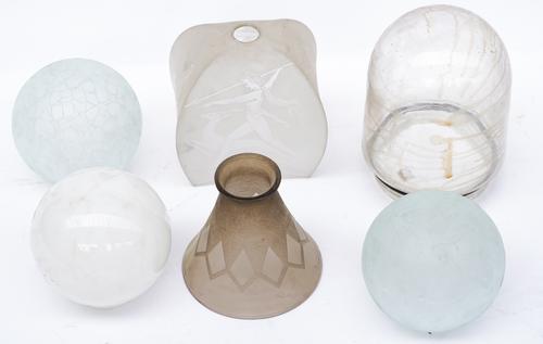 SIX VARIOUS GLASS SHADES INCLUDING A PAIR OF FROSTED SPHERICAL SHADES (6)