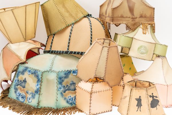 A LARGE GROUP OF ASSORTED LAMPSHADES (20)