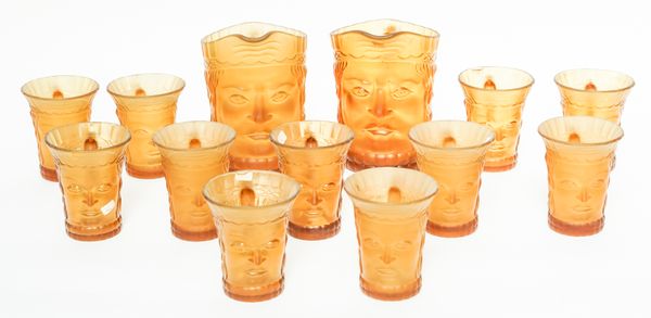 AN ART DECO AMBER GLASS DRINKS SET (13)