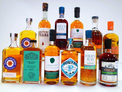 12 BOTTLES WHISKEY/WHISKY