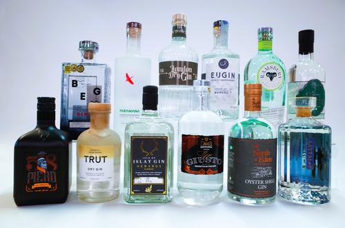 12 BOTTLES LONDON DRY GIN