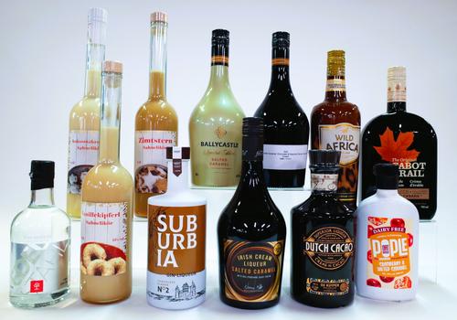 12 BOTTLES LIQUEURS