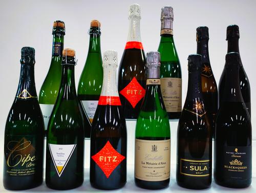 12 BOTTLES CANADIAN, FRENCH, SPANISH, AUSTRALIAN AND JAPANESE SPARKLING WINE
