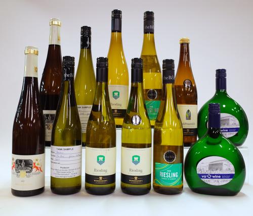 12 BOTTLES AUSTRIAN AND GERMAN WHITE WINE