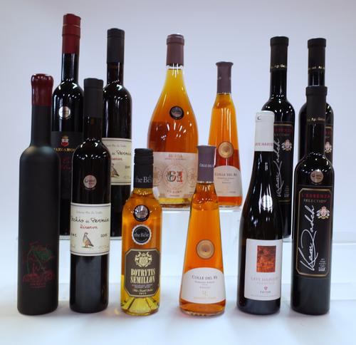 11 BOTTLES DESSERT AND 1 ROSÉ WINE