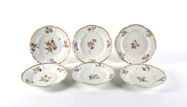 NINETEEN MEISSEN PLATES (20)