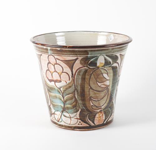 ALDERMASTON POTTERY, A LARGE TIN GLAZED EARTHENWARE POT