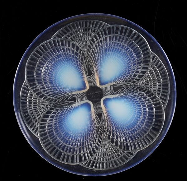 A LALIQUE `COQUILLES NO.2' CLEAR AND OPALESCENT GLASS PLATE