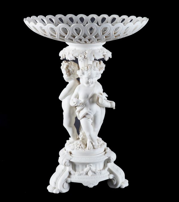 A PARIAN CENTREPIECE