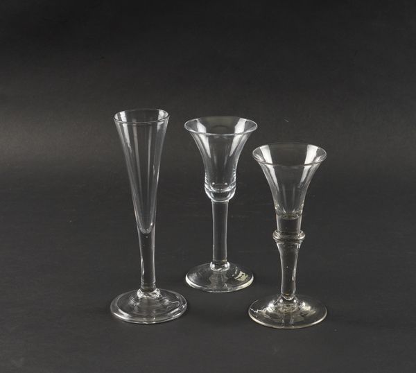 THREE PLAIN STEMMED WINE GLASSES (3)