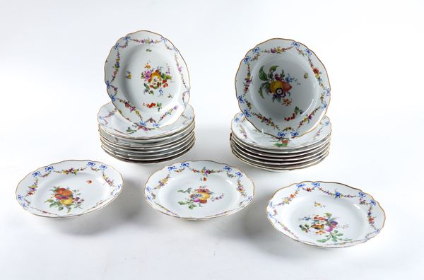 TWENTY ONE MEISSEN PLATES (21)